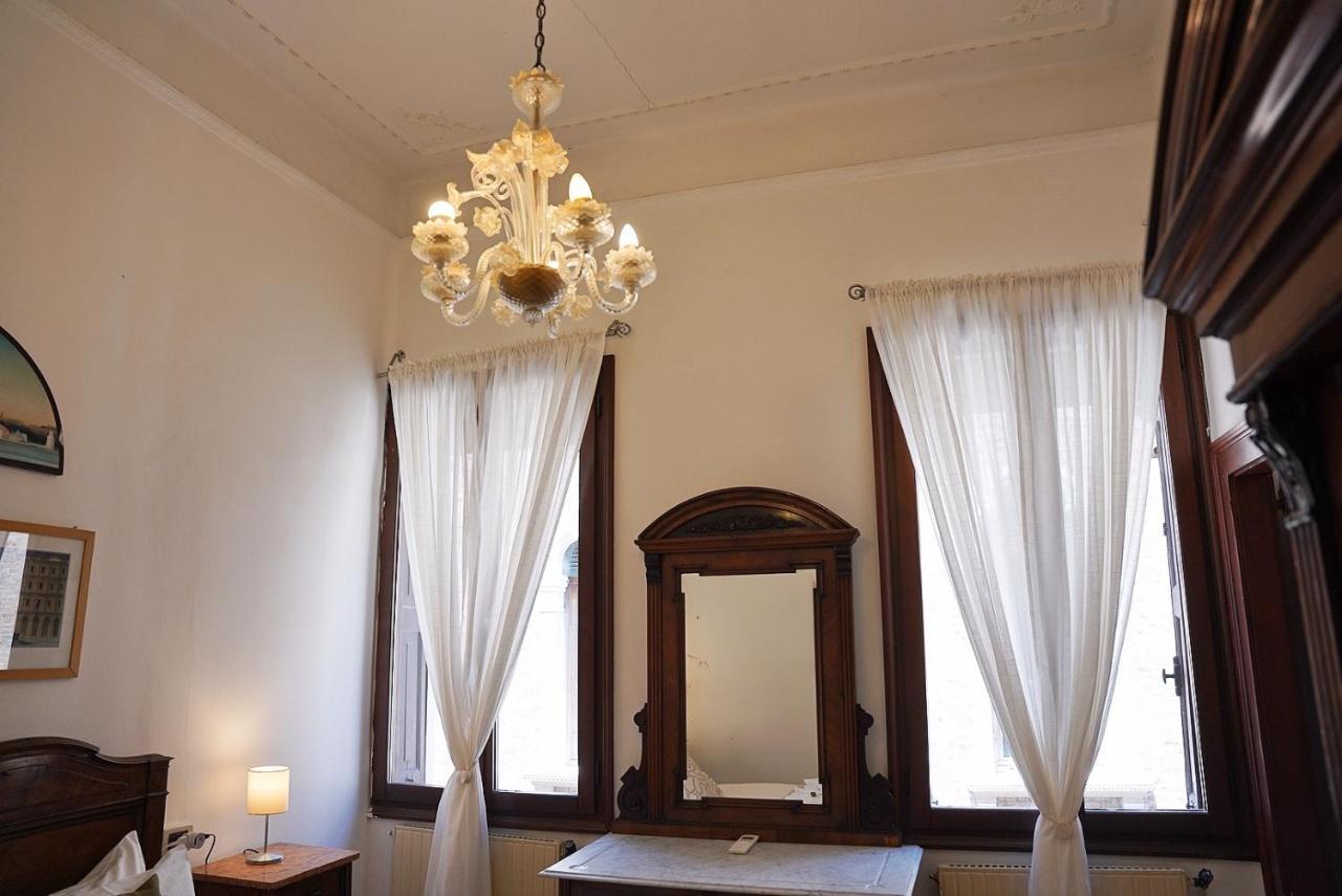 Ca' Alle Gondolette Venetië Buitenkant foto